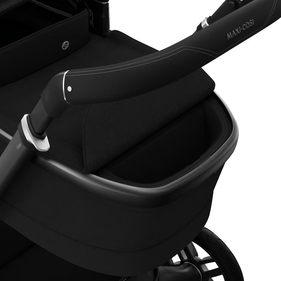 1920390110_2024_maxicosi_stroller_comfort_fame_twillic_twillicblack_bringallyouneed_3qrt