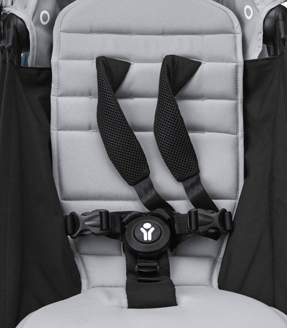 YOYO3_6PLUS_Stone_ShoulderStrapMesh detail_0574_eCom