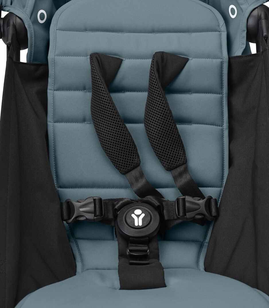 YOYO3_6PLUS_Aqua_ShoulderStrapMesh_Close-up_0574_eCom