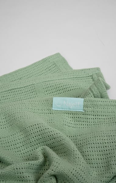 248_994411bb8b-n180-175-03