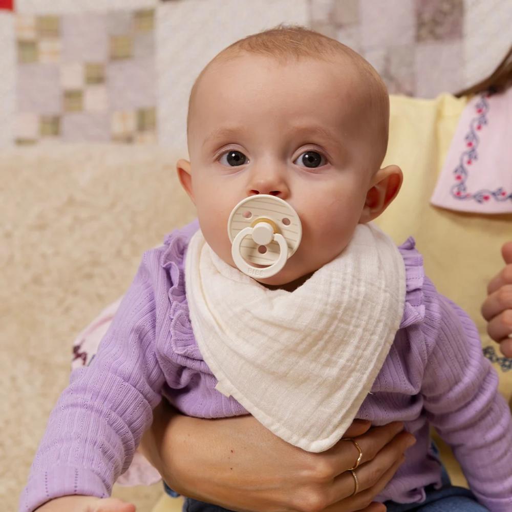 imgi_411_bibs-model-bandanabib-ivory