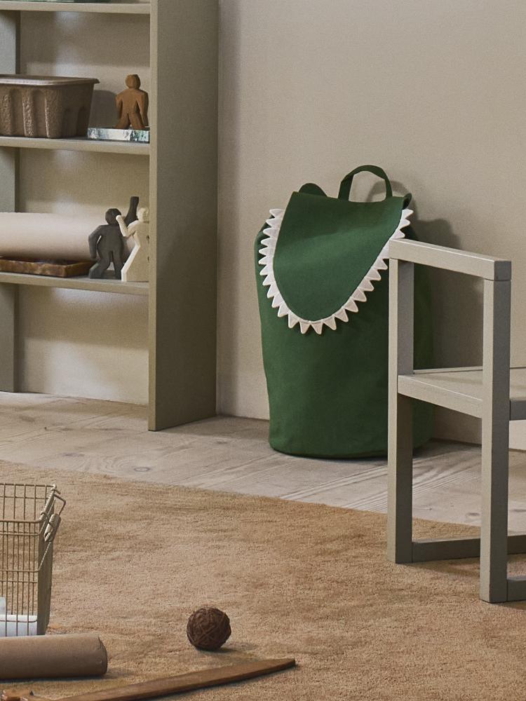 fermLIVING_AW24_CrocodileStorage_ArtichokeGreen_1104269956_4