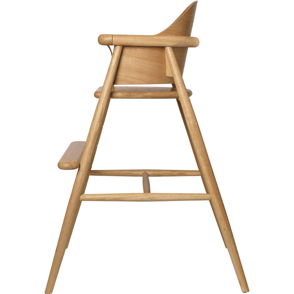 FermLiving_SS26_MuruHighChair_Natural Oak_1104272990_5