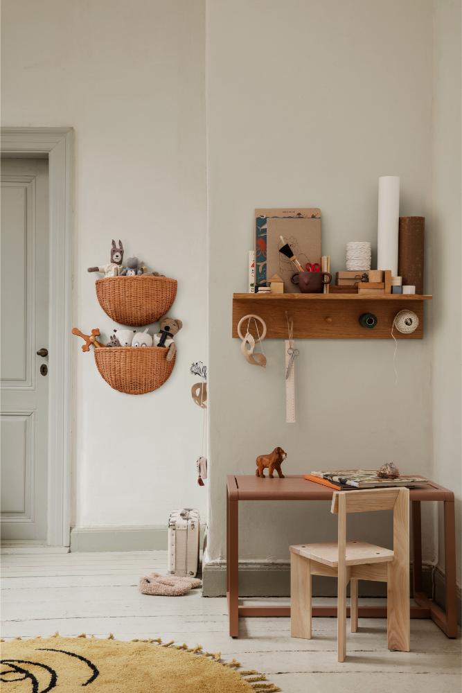 fermLIVING-SS22-BraidedWallPockets-PlaceRack-image-1