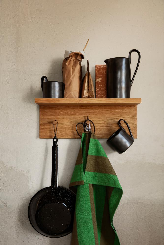 fermLIVING-SS22-PlaceRackSmall-HaleTeaTowel-image-1