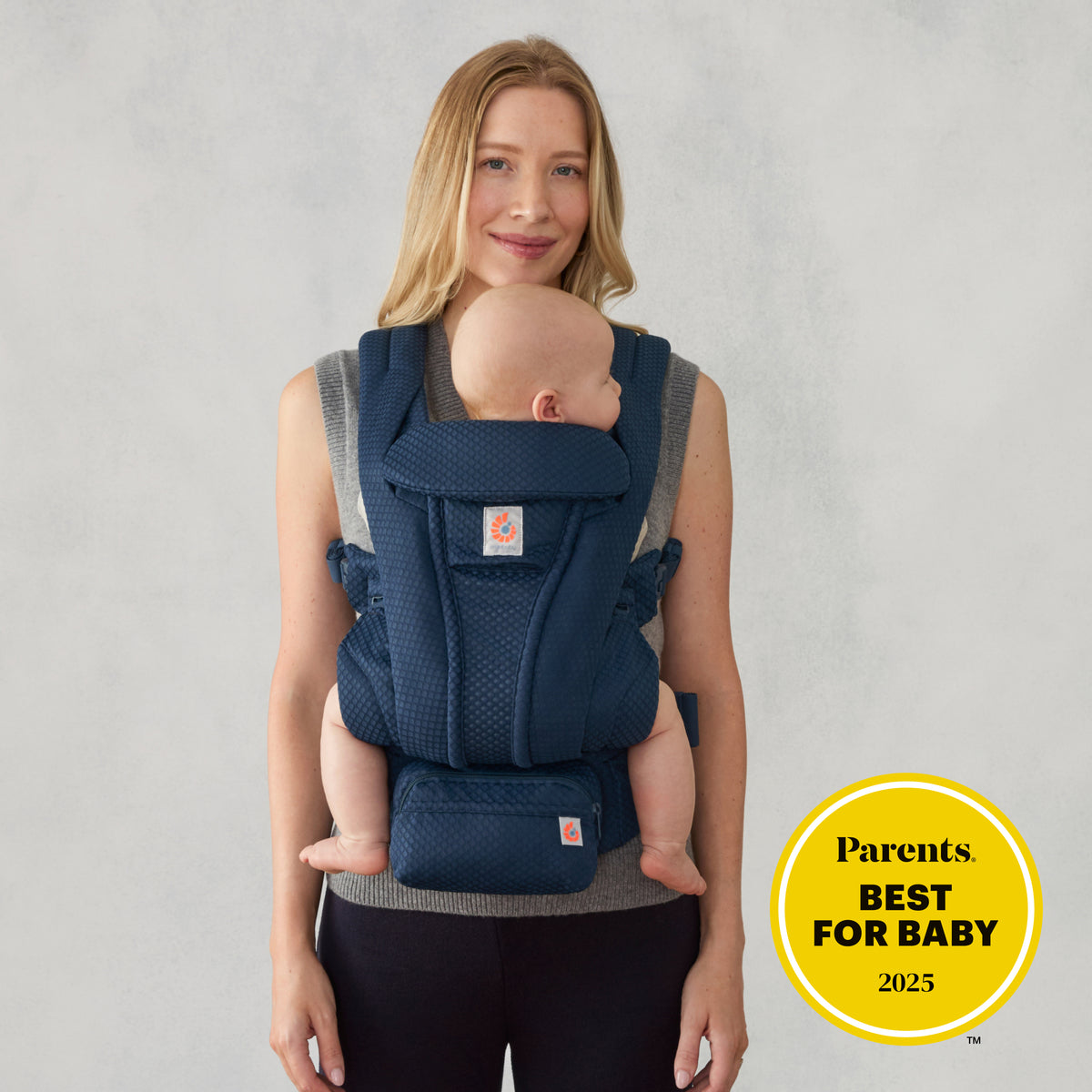 BCODMMIDBLU_ergobaby_carrier_omni_deluxe_mesh_midblu_M01_front.jpg