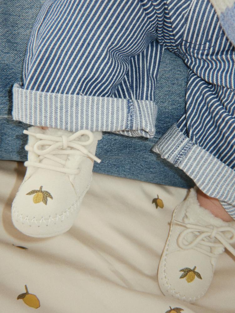 VEJA_AW26_KIDS_KONGES_POST_1